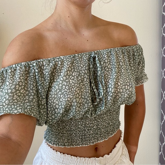 Shein Shirt - Picture 2 of 10